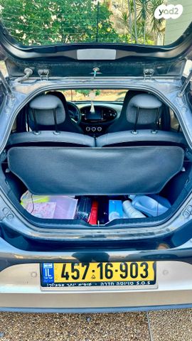 טויוטה אייגו X