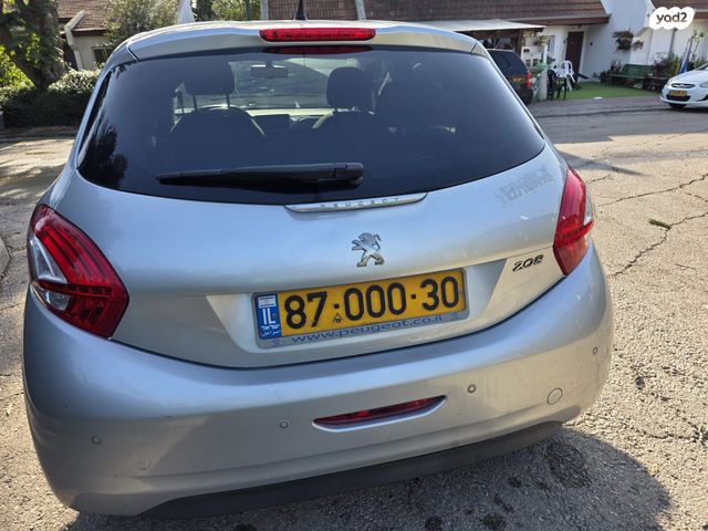 מודעת רכב פיג'ו 208