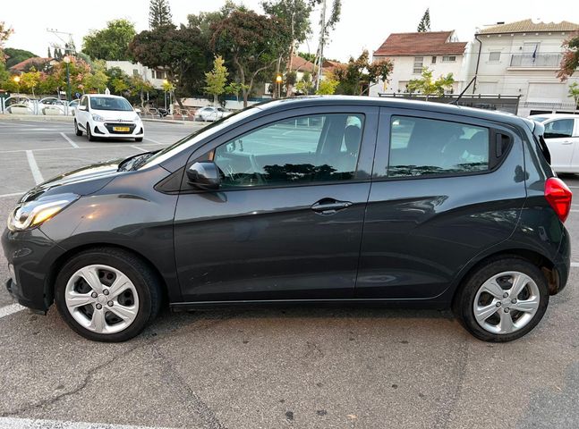 מודעת רכב שברולט ספארק