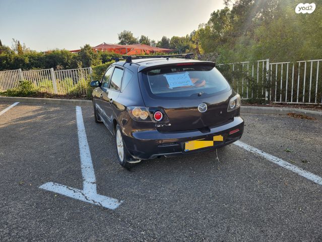 מודעת רכב מאזדה 3