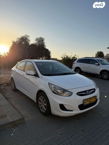 יונדאי אקסנט i25