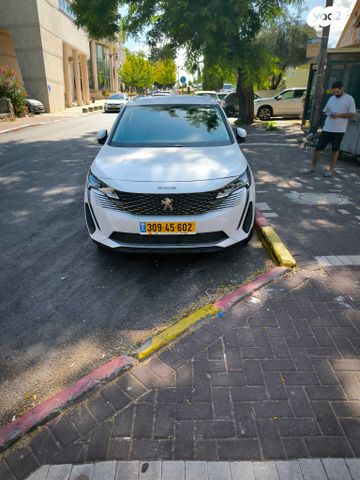 מודעת רכב פיג'ו 3008