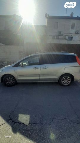 מודעת רכב מאזדה 5