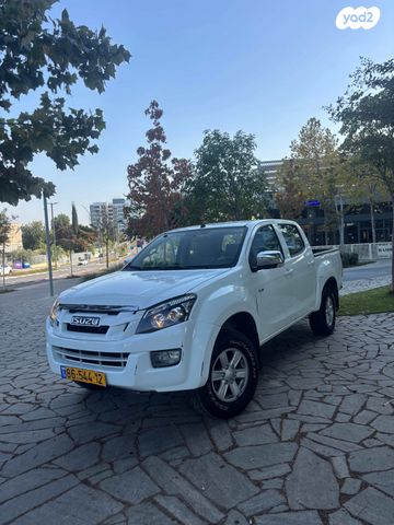 איסוזו די-מקס