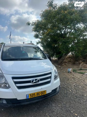 יונדאי H-1 / i800