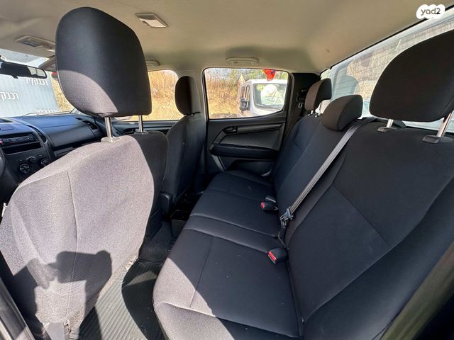 איסוזו די-מקס