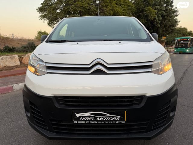 מודעת רכב סיטרואן ג'אמפי