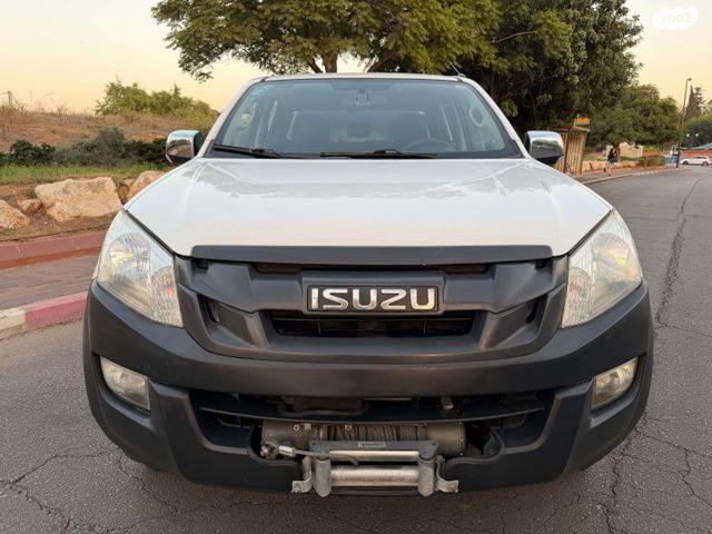 מודעת רכב איסוזו די-מקס