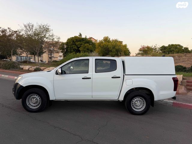 איסוזו די-מקס