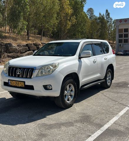 טויוטה לנד קרוזר