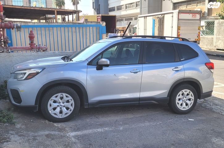 מודעת רכב סובארו פורסטר