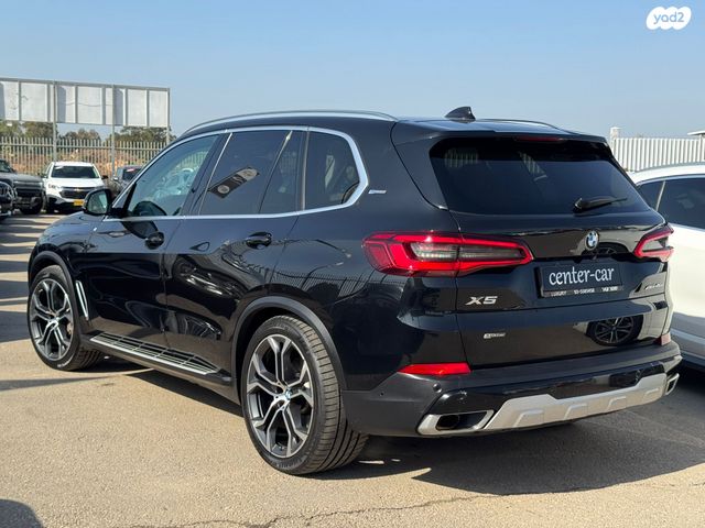 ב מ וו X5