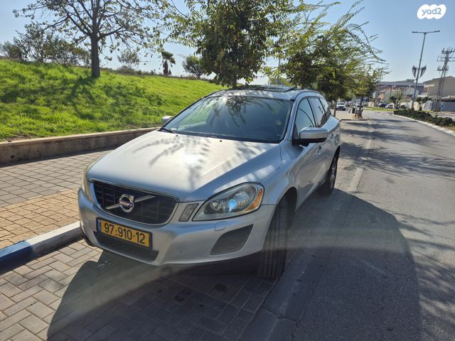 וולוו XC60