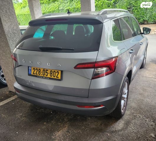 מודעת רכב סקודה קארוק