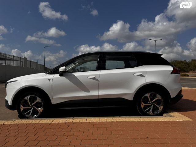 U5 Premium חשמלי אוט׳ 5 מק (204 כ״ס)