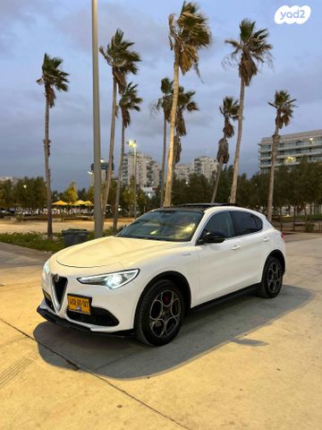 מודעת רכב אלפא רומיאו סטלביו