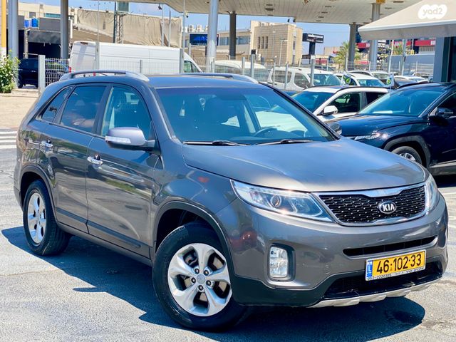 מודעת רכב קיה סורנטו 2