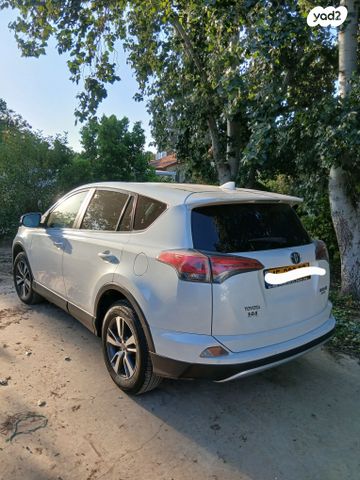 מודעת רכב טויוטה RAV4