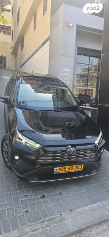 טויוטה RAV4