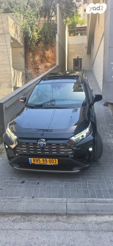טויוטה RAV4