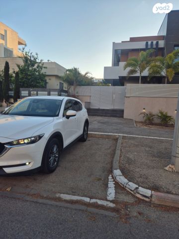 מודעת רכב מאזדה CX-5