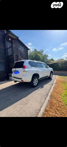 מודעת רכב טויוטה לנד קרוזר