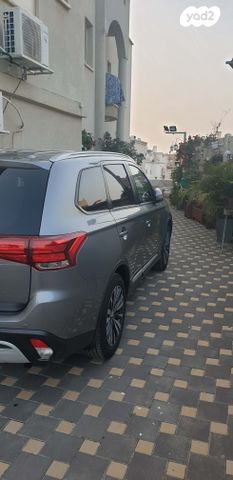 מודעת רכב מיצובישי אאוטלנדר