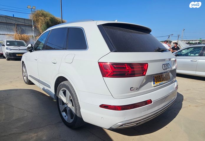 אאודי Q7