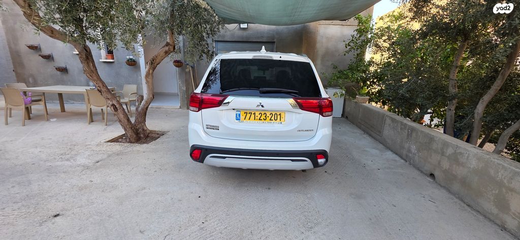 מודעת רכב מיצובישי אאוטלנדר