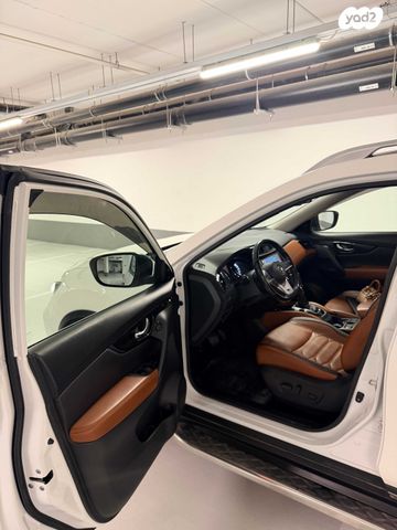 ניסאן אקס טרייל