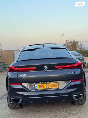 ב מ וו X6