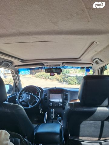 מודעת רכב מיצובישי פג'רו