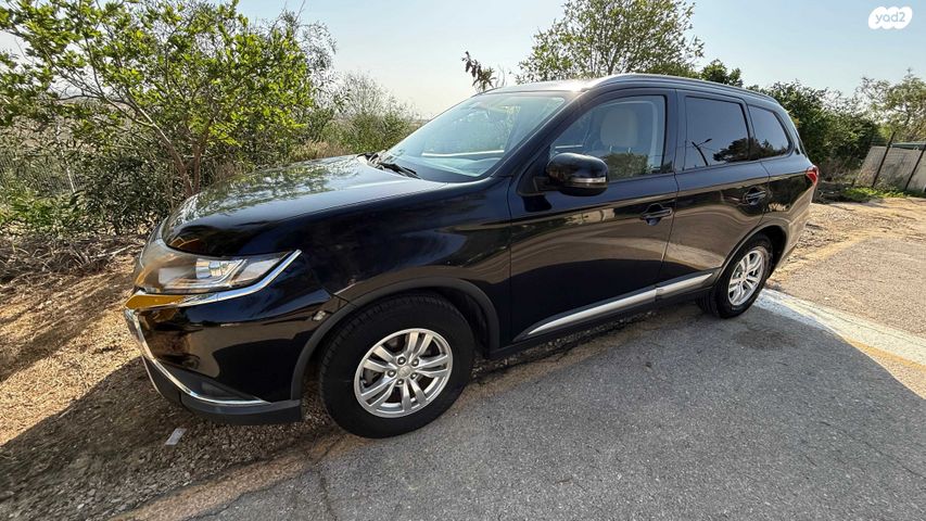 מיצובישי אאוטלנדר