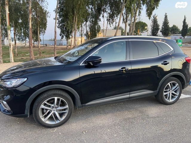 מודעת רכב אם ג'י EHS PHEV