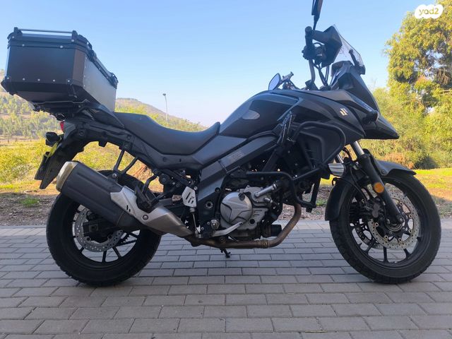 סוזוקי DL650A וי-סטרום