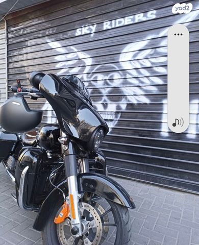 מודעת רכב הרלי דיווידסון סטריט גלייד