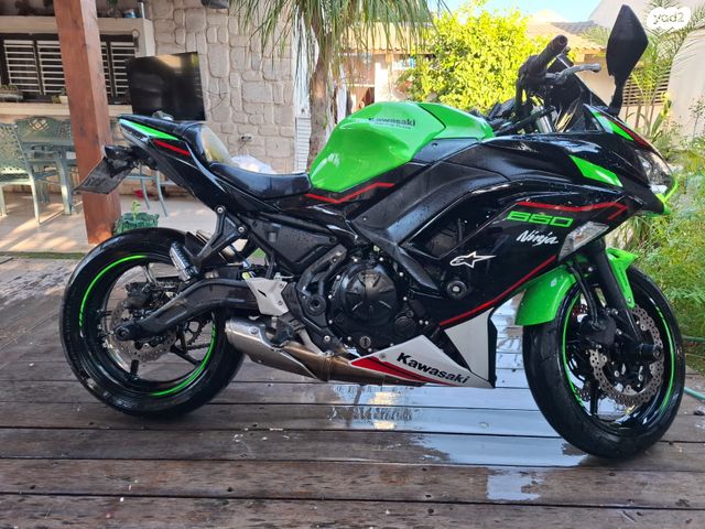 מודעת רכב קאוואסאקי נינג'ה 650