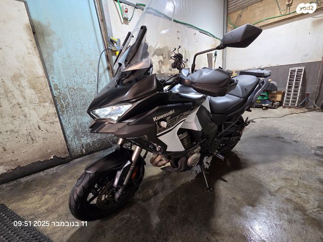 קאוואסאקי Versys 1000