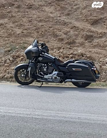 הרלי דיווידסון סטריט גלייד