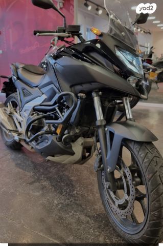 הונדה NC750X