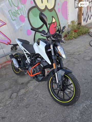 מודעת רכב KTM Naked Duke 390