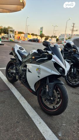 ימאהה YZF-R1
