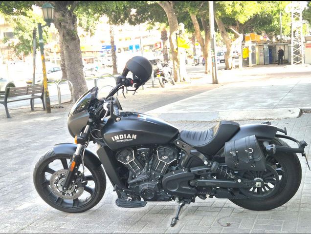 מודעת רכב אינדיאן Scout Bobber