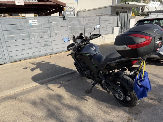 קאוואסאקי Versys 1000