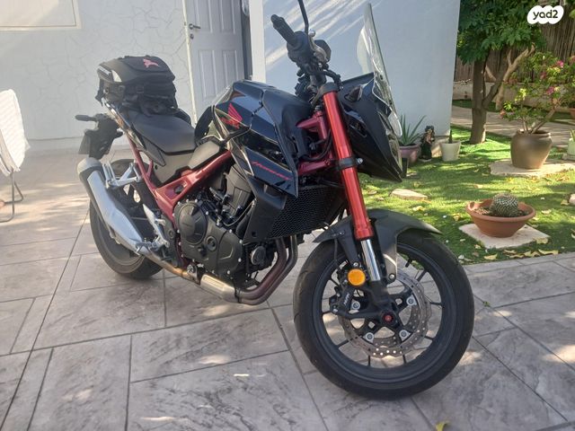 הונדה HORNET 750