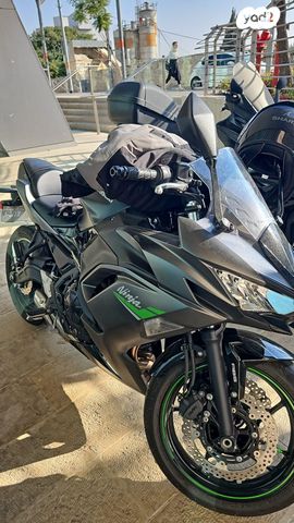 קאוואסאקי נינג'ה 650