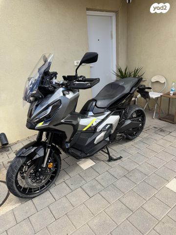 מודעת רכב הונדה X-ADV750