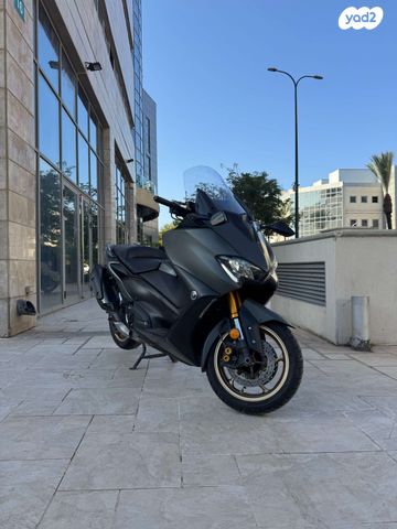 ימאהה Tmax 560 Tech