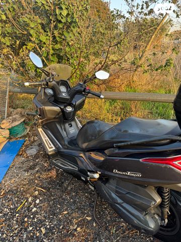 מודעת רכב קימקו דאון-טאון 350