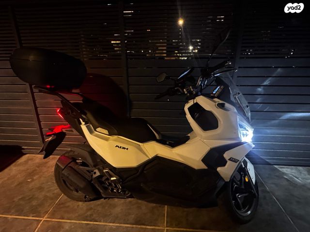 מודעת רכב סאן יאנג 125ADX